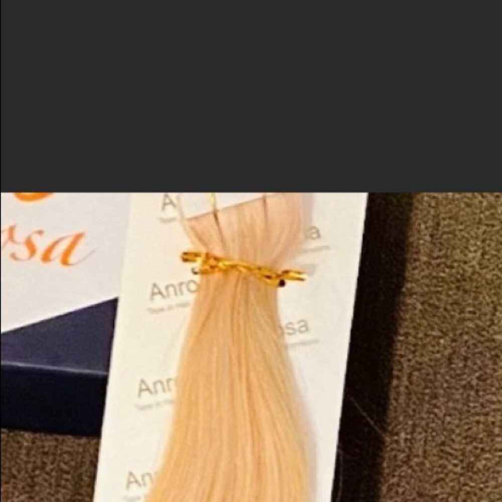 22” Ash Blonde Hair Extensions
